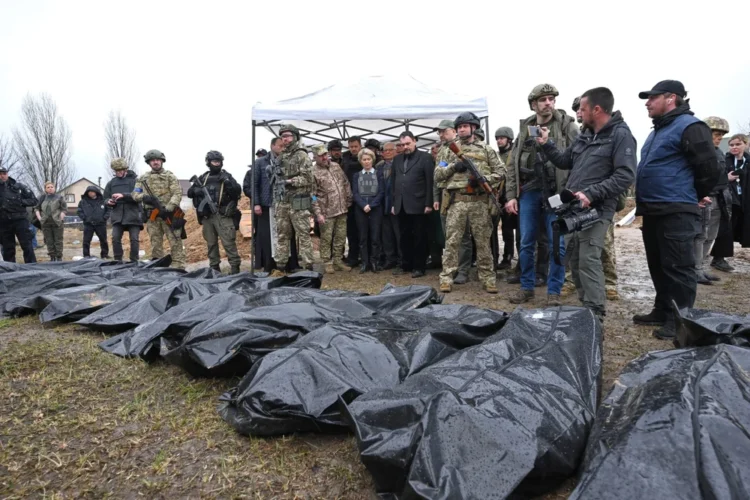 Parlamentul European solicită înființarea unui tribunal internațional special pentru a pedepsi crimele de război comise de Rusia în Ucraina