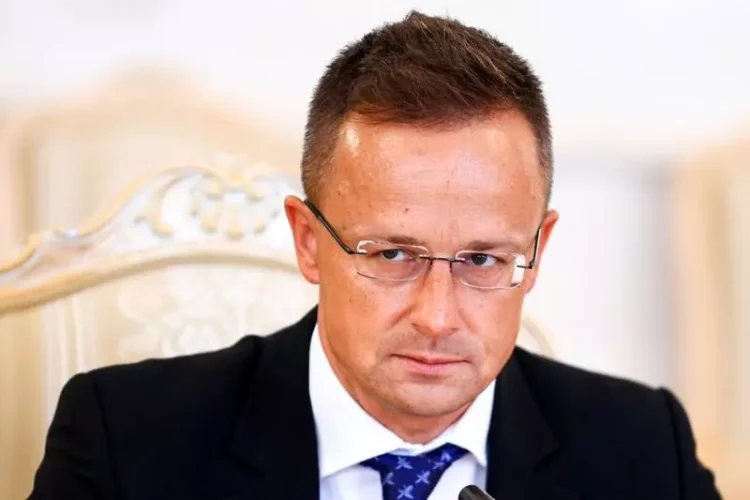 Şeful diplomaţiei ungare: Deciziile Ucrainei care subminează drepturile minorităţilor fac dificilă sprijinirea în viitor a ţării