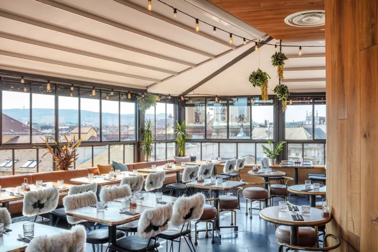 Prețurile punctelor de atracție şi din restaurantele din Budapesta nu sunt pe măsura portofelelor ungurilor