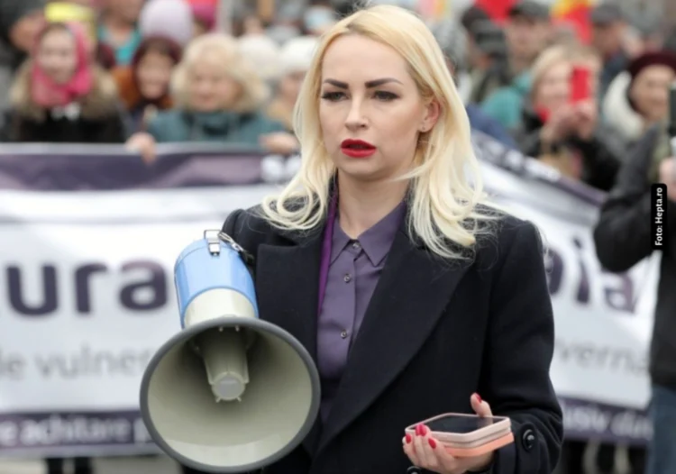 Marina Tauber, organizatoarea protestelor anti-Maia Sandu din Republica Moldova, reţinută pe Aeroportul din Chişinău
