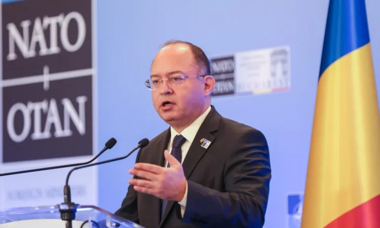 Bogdan Aurescu participă la reuniunea miniștrilor de externe NATO, unde Finlanda va adera la Alianță. Șeful diplomației române va pleda pentru sprijinirea Ucrainei și R. Moldova
