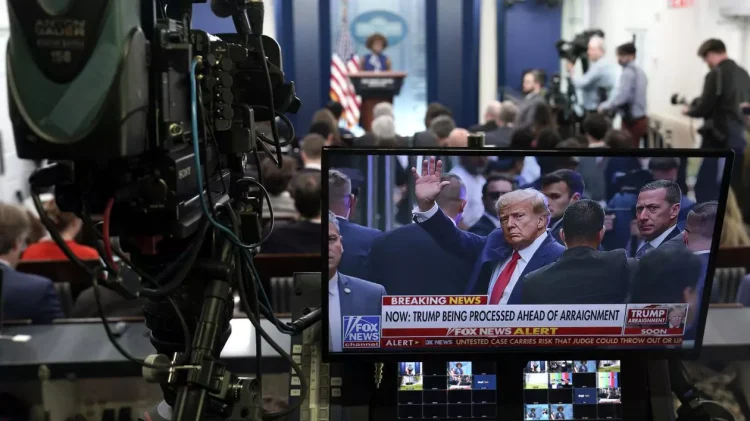 Fox News plătește 787,5 milioane de dolari și evită un proces de defăimare, după ce a susținut teza „fraudei” la alegerile SUA din 2020