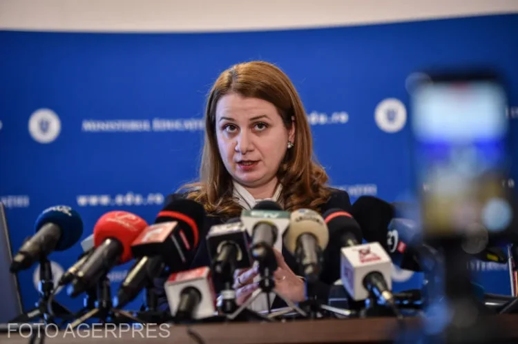 Ministrul Educației nu exclude prelungirea anului școlar, dacă greva profesorilor va dura mai mult. „Nu există varianta să nu se desfăşoare examenele naţionale”
