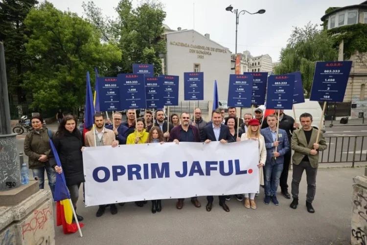 VIDEO USR face lista agențiilor inutile care trebuie desființate pentru a opri jaful din bani publici