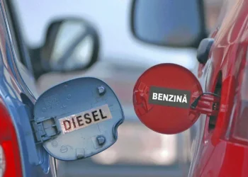 Schimbare pentru toți cei cu mașini pe benzină și motorină. Decizia Guvernului care-i pune pe șoferi la cheltuială, dar care vine și cu un mare beneficiu