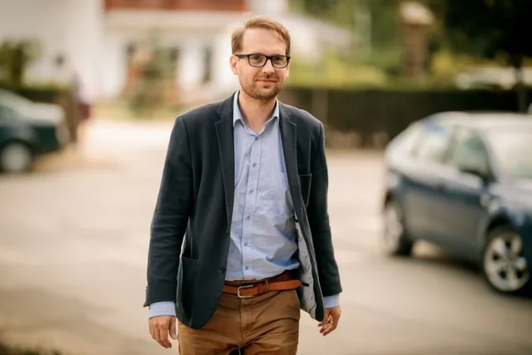 Limbajul crimei aduce după el crima. Întotdeauna