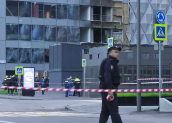 Moscova, atacată cu drone: două clădiri au fost avariate, iar un aeroport a fost închis temporar