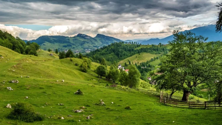10 orașe din România pe care merită să le vizitezi
