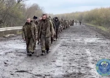 Doi militari din regimentul Azov vorbesc despre captivitatea rusă: „Au făcut totul pentru a ne distruge”