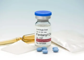 VIDEO Fentanilul, drogul găsit la membrii rețelei ce-l alimenta pe Vlad Pascu, ucide 200 de americani pe zi