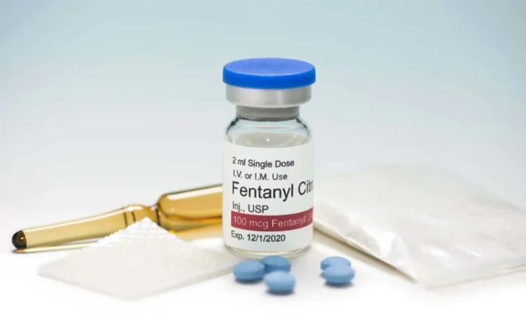 VIDEO Fentanilul, drogul găsit la membrii rețelei ce-l alimenta pe Vlad Pascu, ucide 200 de americani pe zi