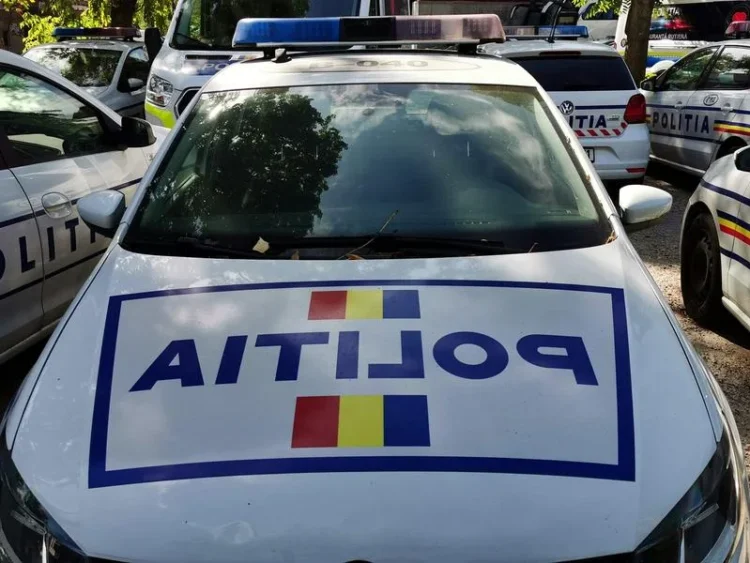 Un bărbat și-a aruncat câinele de la etajul 5 după o ceartă cu soția. Patrupedul nu a supraviețuit