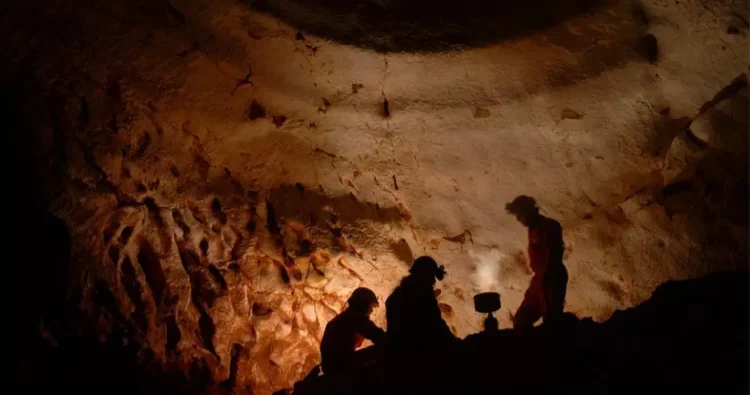 Protest spontan la mina Băița din județul Bihor. Angajații nu și-au primit banii la timp