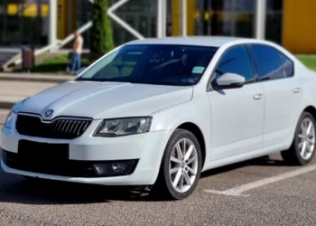 Țeapa la care mulți clienți se expun. Skoda Octavia cu 200.000 KM dați înapoi