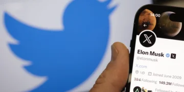 Studiu CE: X, fosta Twitter, are cea mai mare cantitate de știri care dezinformează