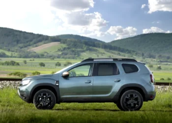 Cât costă ultimele exemplare noi de Dacia Duster 2? Prețuri în așteptarea noii generații a SUV-ului