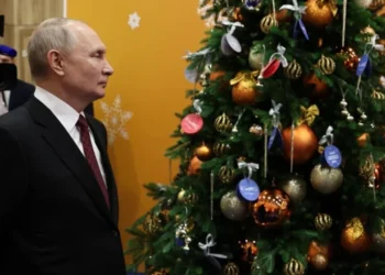 Putin așteaptă și câștigă?