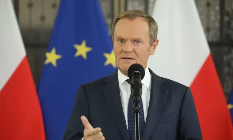 Donald Tusk redevine premier al Poloniei. Parlamentul de la Varșovia l-a ales în fruntea unei coaliții care pune capăt epocii conservatoare