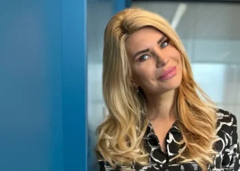 12 modalități eficiente prin care putem separa responsabilitățile de la locul de muncă de cele de acasă