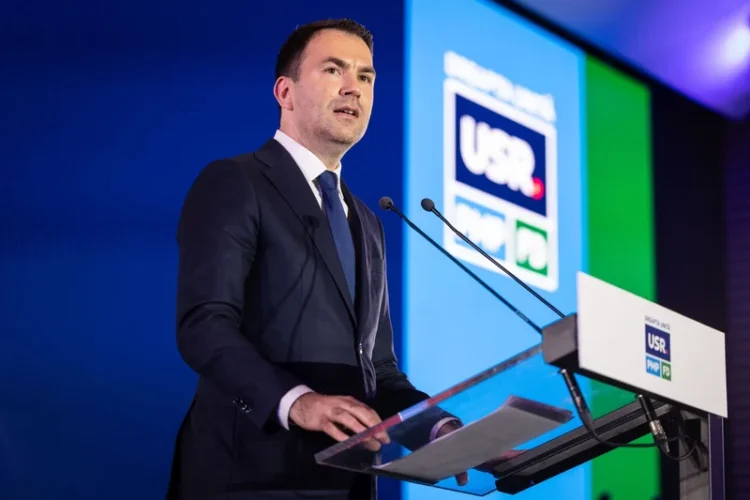 Cătălin Drulă, campanie electorală în diaspora. „Amenințarea pentru Ciolacu, Ciucă și marea mafie suntem noi”