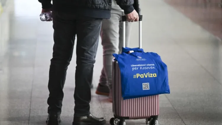 Spania este ultima țară din UE care recunoaște pașaportul din Kosovo. Statul iberic, România și alte 3 țări nu-i recunosc independența