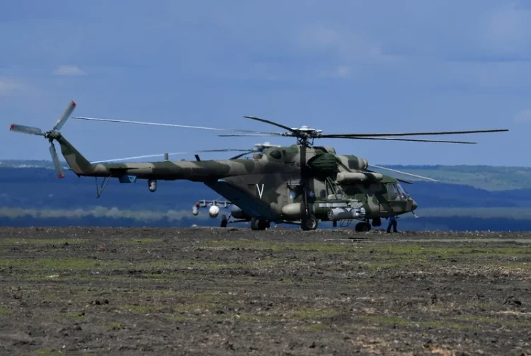 Pilotul rus care a dezertat în Ucraina cu tot cu elicopterul său Mi-8 „Terminator”, găsit împușcat în Spania