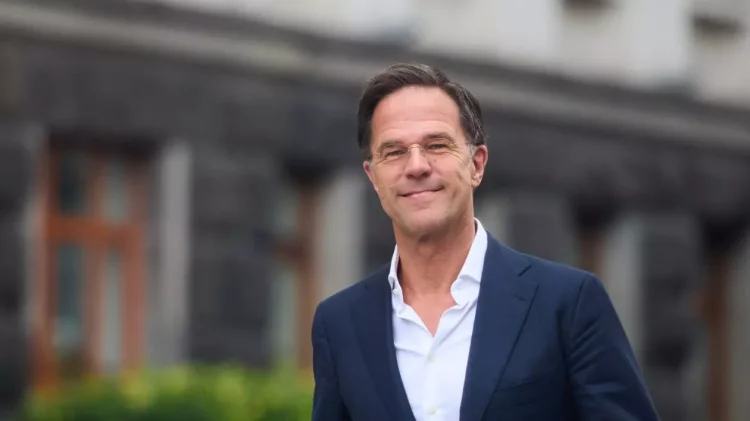 Premierul olandez Mark Rutte este sprijinit de două treimi dintre statele NATO pentru a prelua conducerea alianței. Ce țări mai au reticențe în privința lui | Politico