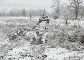 Rușii adună o armată uriașă în estul Ucrainei. Pregătesc o ofensivă cu sute de tancuri și zeci de mii de soldați