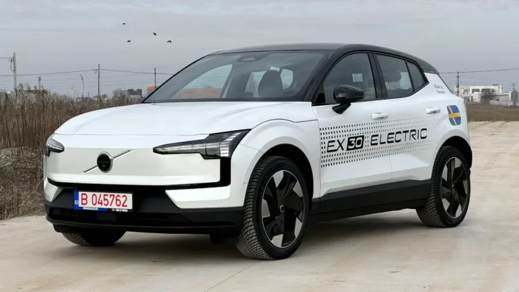 Noul Volvo EX30 – Cel mai rapid Volvo din istorie a ajuns în România