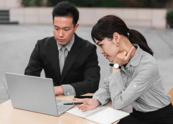 Secretele japonezilor pentru a spori productivitatea. Ce trucuri au împotriva persoanelor leneșe