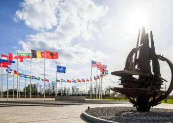 NATO marchează 75 de ani de la înființare printr-o ceremonie care va celebra și extinderea către Est, inclusiv aderarea României în 2004