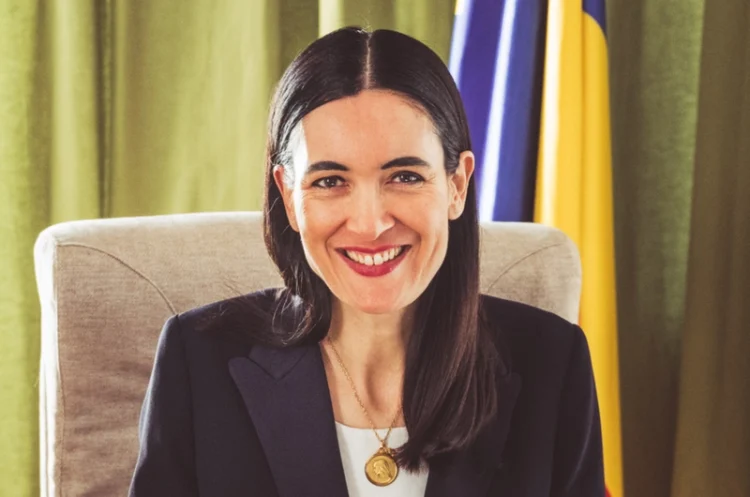 Clotilde Armand, încrezătoare în victoria „categorică” la Sectorul 1: „Oamenii nu-și doresc un primar care a activat în SRI”