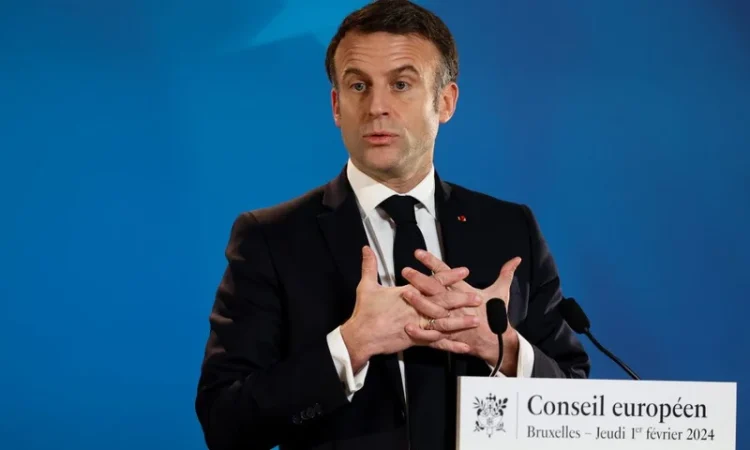 Macron le explică francezilor condițiile în care Franța „va merge la război”: Sper că nu va trebui, dar Rusia trebuie descurajată