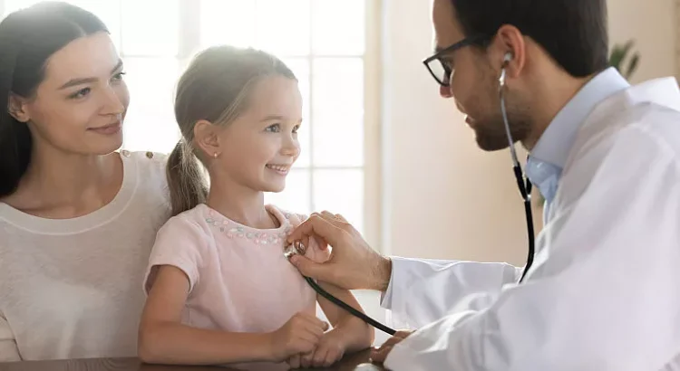 Wheezingul sau respiratia suieratoare la copii: ce trebuie sa stii