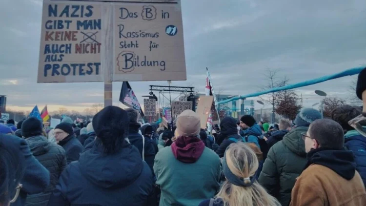 Dreapta radicală europeană se regrupează