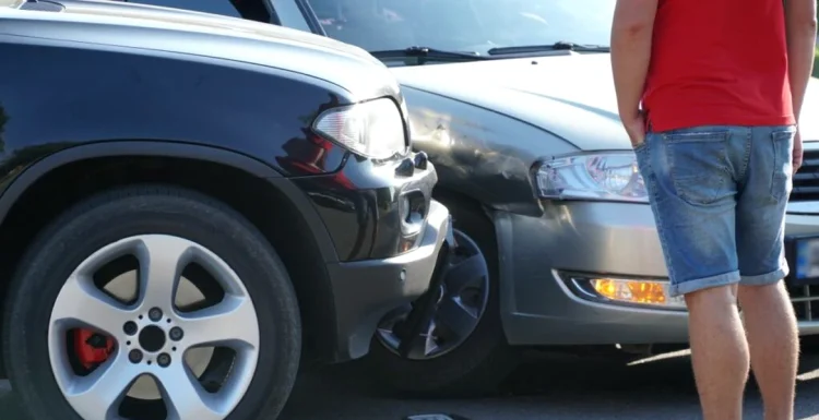 Se consideră accident sau tentativă de omor dacă lovești intenționat o altă mașină în trafic? | VIDEO