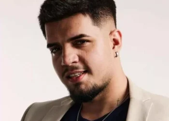 Cine este Babasha, cântărețul de manele huiduit la concertul Coldplay de pe Arena Națională