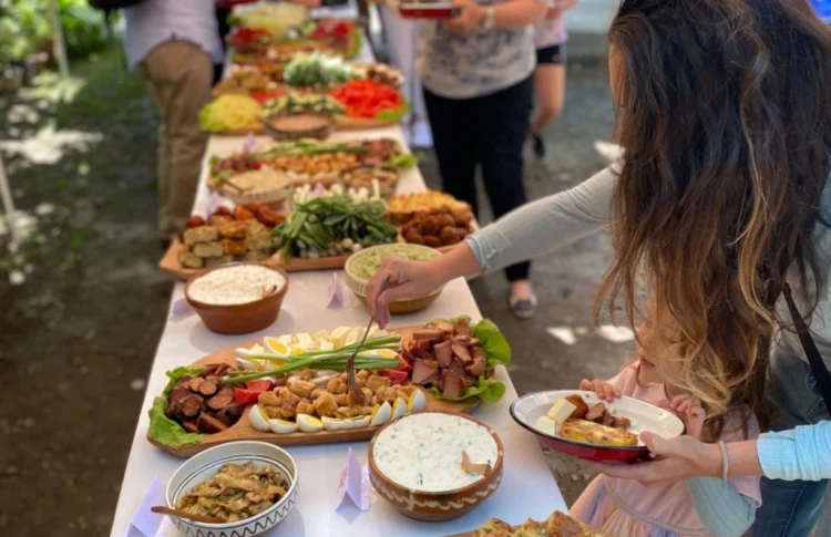 Cum au devenit brunch-urile motorul dezvoltării turismului într-o regiune din România: „Mâncarea tradițională este principala atracție”