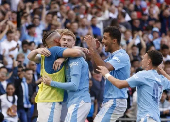 Dezbatere intensă în Anglia: „Banii fără control vor distruge fotbalul” / Reacția lui Manchester City