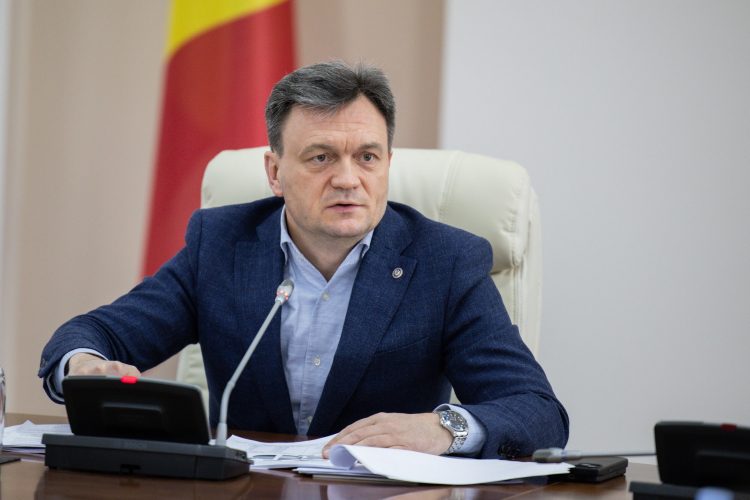 Două persoane, reținute la Chișinău pentru spionaj în favoarea Rusiei. Premierul Dorin Recean: Republica Moldova este „sub atac hibrid”