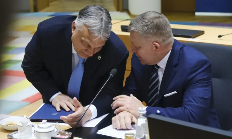 Ucraina este dispusă să rezolve problemele de tranzit de petrol rus către Slovacia în temeiul Acordului de Asociere cu UE Ucraina este dispusă să rezolve problemele de tranzit de petrol rus către Slovacia în temeiul Acordului de Asociere cu UE
