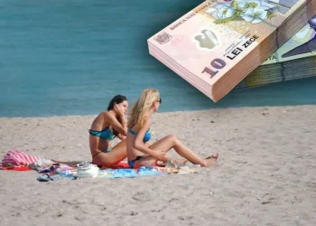 Taxă de cearșaf de 200 de lei pe o plajă din Mamaia. De ce trebuie să plătească turiștii o sumă atât de mare
