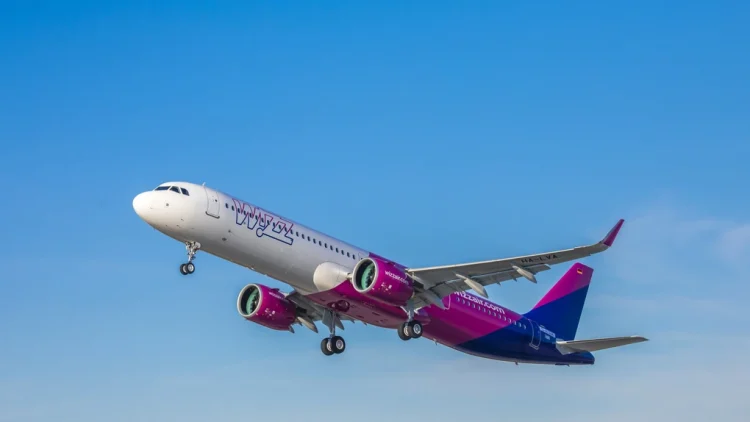 Wizz Air a fost amendată pentru că a împins clienții să cumpere bilete mai scumpe