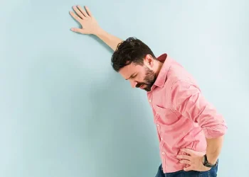 Te apleci si ai dificultati de respiratie? Descopera ce este bendopneea si ce afectiuni poate indica