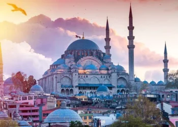 Invazie de turiști români în Turcia în primele 6 luni ale anului. Cu ce procent a fost mai mare numărul acestora față de 2023