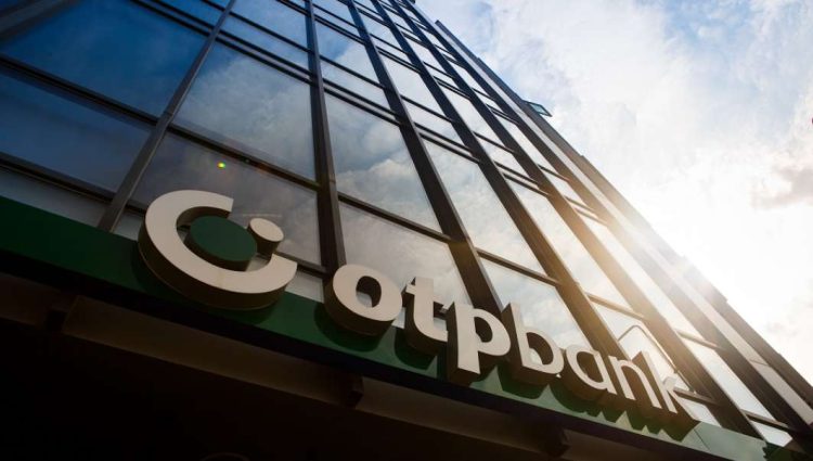 De unde pot retrage bani clienții OTP Bank, banca cumpărată de BT: anunțul oficial de la Cluj