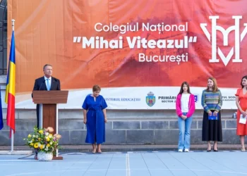 Înţelege Klaus Iohannis pe ce lume trăieşte? Cum ajunge un preşedinte să vorbească precum un activist PCR