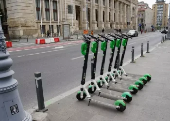 Topul județelor cu cele mai multe accidente în care au fost implicate trotinete electrice: 24 de morți și sute de răniți, în trei ani