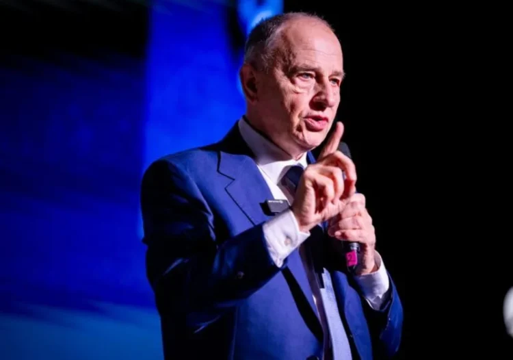 Jurnalistul care a vrut să asasineze un procuror bulgar, trucarea alegerilor și scurtul drum al trumpismului românesc