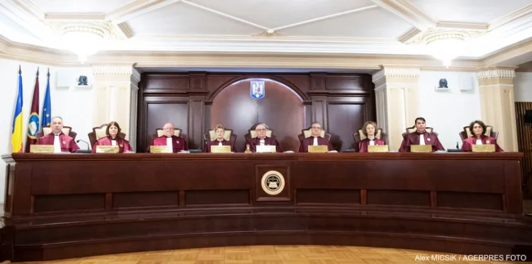 Cine sunt judecătorii care au exclus-o pe Șoșoacă din cursa pentru Cotroceni Cine sunt judecătorii care au exclus-o pe Șoșoacă din cursa pentru Cotroceni